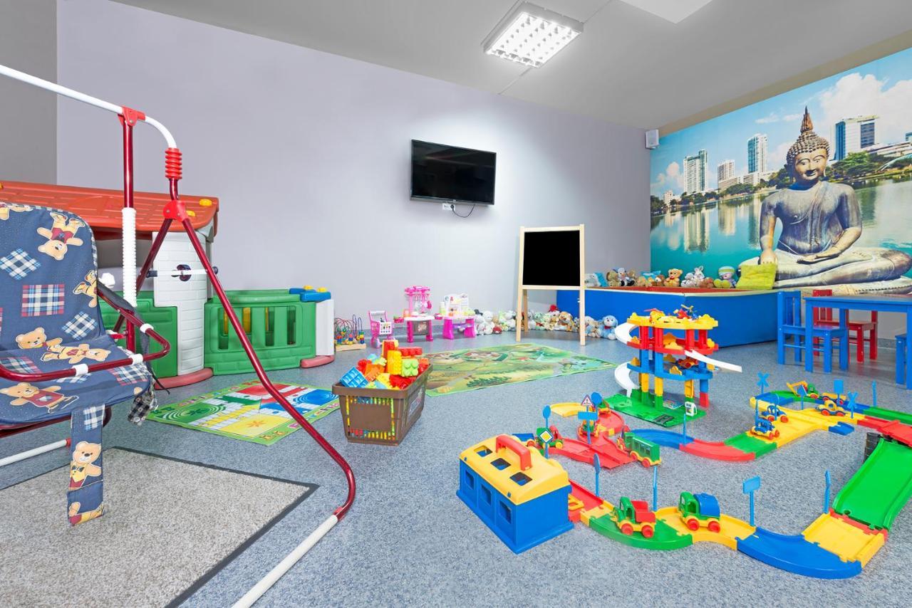 Hotel Olivia Medical Spa Skomielna Czarna Dış mekan fotoğraf